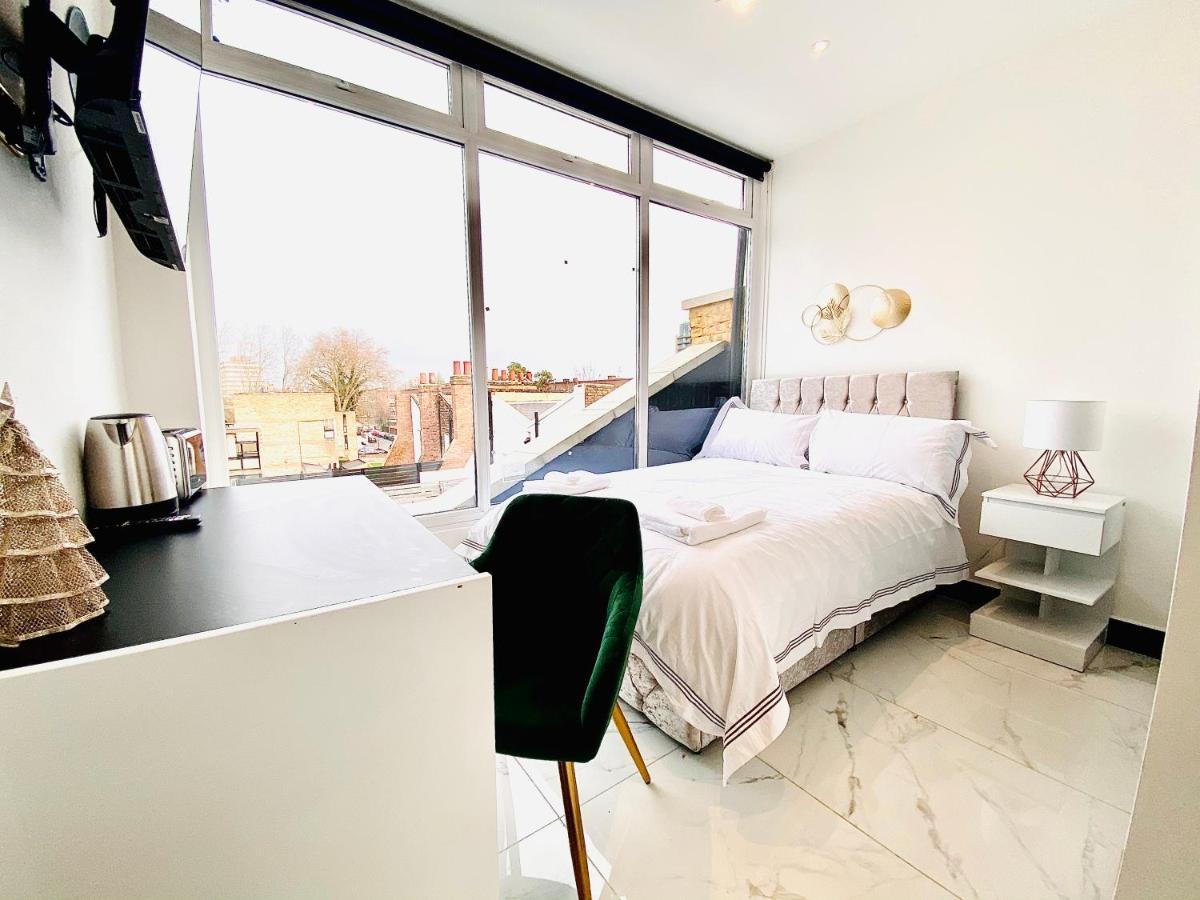 Duke And Duchess Apartments And Rooms - Private In Room Hot Tub Suites London Ngoại thất bức ảnh